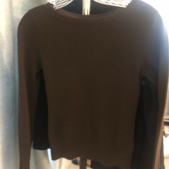 Classic sweater - Picture 2 of 2